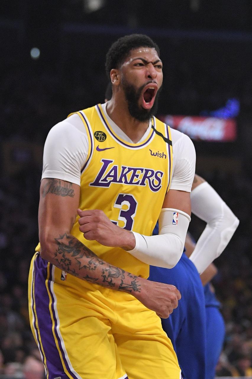 Lakers' Anthony Davis to wear own name on jersey in Orlando | KLRT - FOX16.com