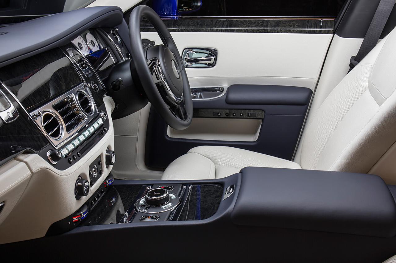 Rolls-Royce Ghost II review test drive