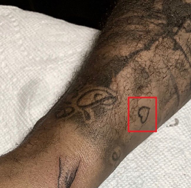 Odell Beckham-Tiny Heart-Tattoo