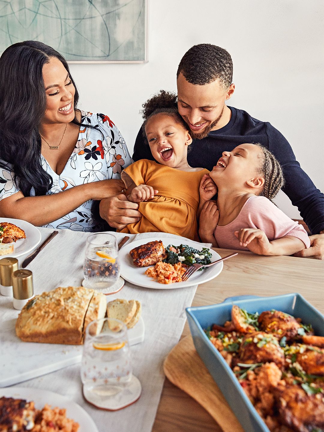 Chef Steph Curry's wife happily prepares to attend Thanksgiving